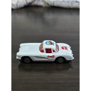 Coca-Cola Chevy Corvette '58 Diecast Car White‎ Red Interior Loose
